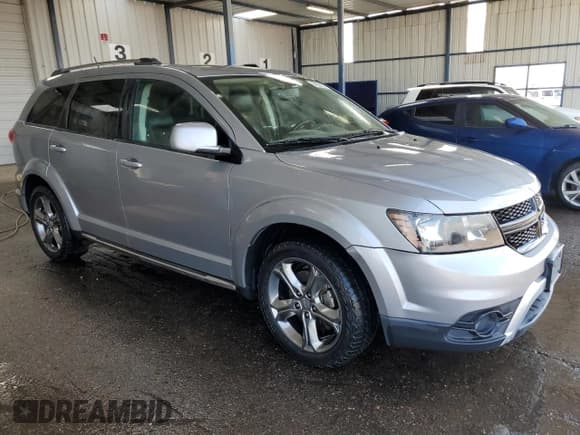 ✅ 2017 Dodge Journey Crossroad Plus • VIN: 3C4PDCGGXHT536816 • Лот: 68926845. Опубликован ранее на Copart с пробегом 104 254 миль. Бесплатный доступ к архиву аукционных продаж из США и подробный отчёт об истории автомобиля на DreamBid. Изображение 4.