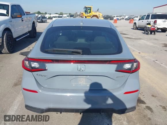 ✅ 2024 Honda Civic Sport • VIN: 19XFL2H86RE009328 • Lot: 43109308. Listed on IAAI with 40,829 mi. Free auction sales archive from the USA and detailed vehicle history report at DreamBid. Image 16.