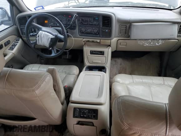 2001 Chevrolet Suburban LT с VIN 1GNEC16T51J292588, выставлен на аукционе Copart как лот 72801174 с пробегом 179 823 миль миль и Списание • Salvage title. История ставок и продаж доступна на DreamBid. Изображение 8.