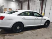 ✅ 2014 Ford Police Interceptor • VIN: 1FAHP2MTXEG161667 • Лот: 43544098. Опубликован ранее на IAAI с пробегом 135 862 миль. Бесплатный доступ к архиву аукционных продаж из США и подробный отчёт об истории автомобиля на DreamBid. Изображение 14.