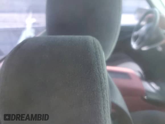 2006 Chevrolet Silverado 1500 Work Truck z VIN 3GCEC14X96G257916, wystawiony jako Copart lot #62822085 z przebiegiem 225 766 mil mil oraz Szkoda całkowita • Salvage title. Historia ofert i sprzedaży dostępna na DreamBid. Obrazek 10.