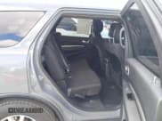 ✅ 2019 Dodge Durango SXT • VIN: 1C4RDHAG6KC644609 • Lot: 43482305. Wystawiony na IAAI z przebiegiem 107 467 mil. Bezpłatny archiwum sprzedaży aukcyjnych z USA i szczegółowy raport historii pojazdu na DreamBid. Zdjęcie 8.