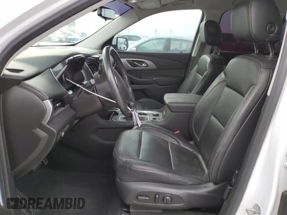 ✅ 2018 Chevrolet Traverse RS • VIN: 1GNERJKX7JJ161640 • Lot: 86476855. Wystawiony na Copart z przebiegiem 74 017 mil. Bezpłatny archiwum sprzedaży aukcyjnych z USA i szczegółowy raport historii pojazdu na DreamBid. Zdjęcie 7.