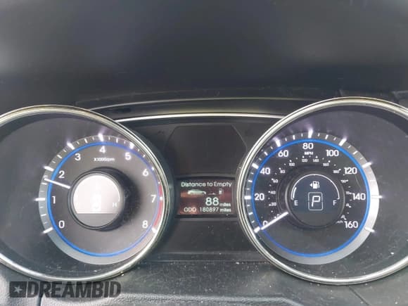 ✅ 2012 Hyundai Sonata Limited • VIN: 5NPEC4AB1CH388920 • Lot: 43706915. Listed on IAAI with 180,897 mi. Free auction sales archive from the USA and detailed vehicle history report at DreamBid. Image 7.