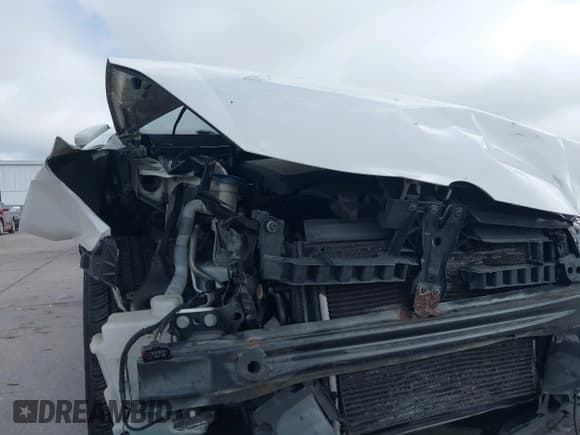 ✅ 2012 Volkswagen Golf • VIN: WVWDB7AJ9CW280806 • Лот: 41909892. Опубликован ранее на IAAI с пробегом 121 711 миль. Бесплатный доступ к архиву аукционных продаж из США и подробный отчёт об истории автомобиля на DreamBid. Изображение 6.