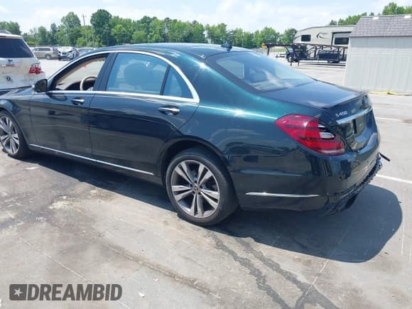 ✅ 2018 Mercedes-Benz S 450 • VIN: WDDUG6GB1JA364372 • Лот: 42405596. Опубликован ранее на IAAI с пробегом 72 120 миль. Бесплатный доступ к архиву аукционных продаж из США и подробный отчёт об истории автомобиля на DreamBid. Изображение 3.