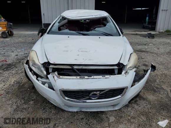 ✅ 2012 Volvo C70 T5 • VIN: YV1672MC7CJ127231 • Лот: 84770915. Опубликован ранее на Copart с пробегом 154 958 миль. Бесплатный доступ к архиву аукционных продаж из США и подробный отчёт об истории автомобиля на DreamBid. Изображение 5.