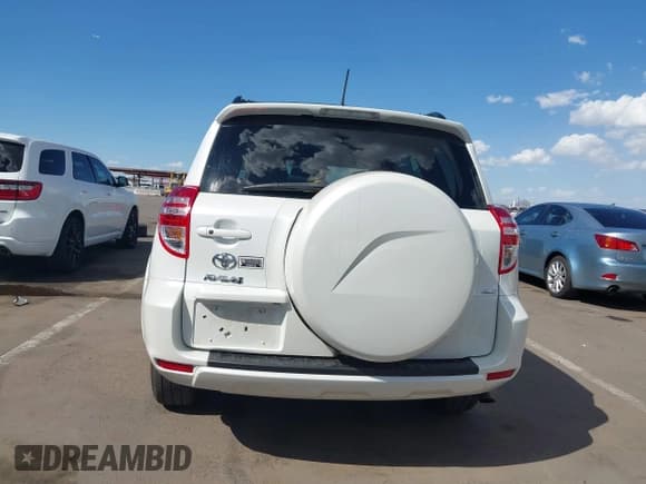 ✅ 2012 Toyota RAV4 Limited • VIN: 2T3DK4DV1CW092079 • Lot: 43193176. Listed on IAAI with 170,815 mi. Free auction sales archive from the USA and detailed vehicle history report at DreamBid. Image 16.