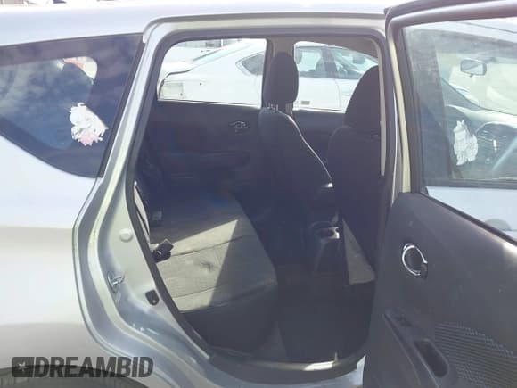 ✅ 2015 Nissan Note S • VIN: 3N1CE2CP8FL404794 • Лот: 43846338. Опубликован ранее на IAAI с пробегом 141 966 миль. Бесплатный доступ к архиву аукционных продаж из США и подробный отчёт об истории автомобиля на DreamBid. Изображение 8.