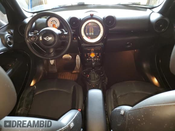 ✅ 2013 MINI Countryman S • VIN: WMWZC3C59DWP21358 • Lot: 49174265. Listed on Copart with 136,134 mi. Free auction sales archive from the USA and detailed vehicle history report at DreamBid. Image 8.