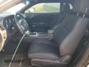 ✅ 2014 Dodge Challenger SXT • VIN: 2C3CDYAG8EH274288 • Lot: 75323084. Wystawiony na Copart z przebiegiem 154 563 mil. Bezpłatny archiwum sprzedaży aukcyjnych z USA i szczegółowy raport historii pojazdu na DreamBid. Zdjęcie 7.