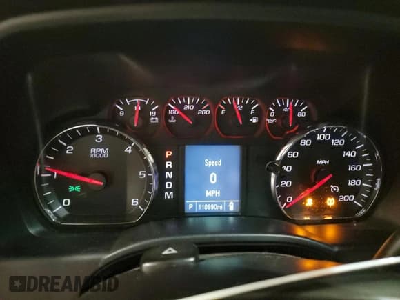 ✅ 2015 Chevrolet Silverado 1500 LS • VIN: 1GCVKPEC0FZ328163 • Lot: 70861885. Wystawiony na Copart z przebiegiem 110 990 mil. Bezpłatny archiwum sprzedaży aukcyjnych z USA i szczegółowy raport historii pojazdu na DreamBid. Zdjęcie 9.