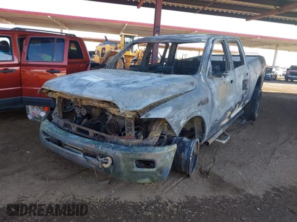 ✅ 2012 Ram 2500 ST • VIN: 3C6TD5CT0CG315716 • Lot: 42558098. Listed on IAAI with Not provided. Free auction sales archive from the USA and detailed vehicle history report at DreamBid. Image 2.