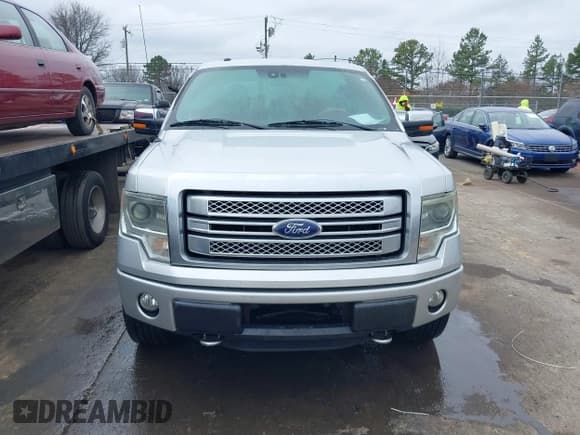 ✅ 2013 Ford F-150 XL • VIN: 1FTFW1EF2DFC13028 • Lot: 41520409. Listed on IAAI with 234,774 mi. Free auction sales archive from the USA and detailed vehicle history report at DreamBid. Image 12.
