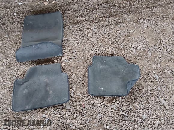 ✅ 2007 BMW 3 Series 335i • VIN: WBAVB73507PA88498 • Lot: 43774805. Listed on IAAI with 119,187 mi. Free auction sales archive from the USA and detailed vehicle history report at DreamBid. Image 12.