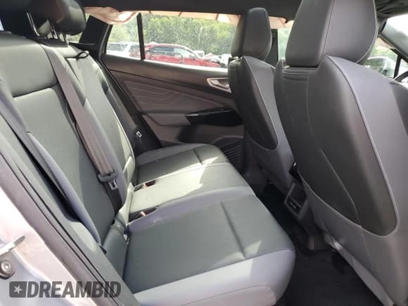 ✅ 2023 Volkswagen ID.4 S • VIN: 1V25MPE8XPC023004 • Lot: 69857605. Wystawiony na Copart z przebiegiem 24 642 mil. Bezpłatny archiwum sprzedaży aukcyjnych z USA i szczegółowy raport historii pojazdu na DreamBid. Zdjęcie 11.