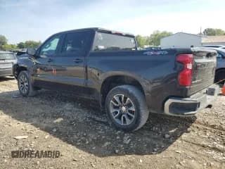 ✅ 2020 Chevrolet Silverado 1500 LT • VIN: 1GCUYDED3LZ150004 • Lot: 70930504. Wystawiony na Copart z przebiegiem 122 083 mil. Bezpłatny archiwum sprzedaży aukcyjnych z USA i szczegółowy raport historii pojazdu na DreamBid. Zdjęcie 2.