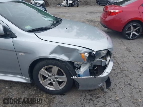 ✅ 2013 Mitsubishi Lancer SE • VIN: JA32V2FW1DU005402 • Лот: 42434394. Опубликован ранее на IAAI с пробегом 78 099 миль. Бесплатный доступ к архиву аукционных продаж из США и подробный отчёт об истории автомобиля на DreamBid. Изображение 6.