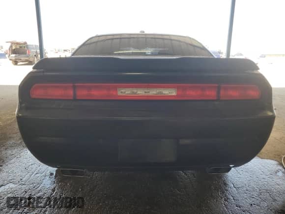 2014 Dodge Challenger Shaker z VIN 2C3CDYBT8EH231677, wystawiony jako Copart lot #67840475 z przebiegiem 156 898 mil mil oraz Szkoda całkowita • Salvage title. Historia ofert i sprzedaży dostępna na DreamBid. Obrazek 6.