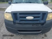 ✅ 2008 Ford F-150 XL • VIN: 1FTRF14W98KC35488 • Lot: 42857727. Wystawiony na IAAI z przebiegiem 207 387 mil. Bezpłatny archiwum sprzedaży aukcyjnych z USA i szczegółowy raport historii pojazdu na DreamBid. Zdjęcie 6.