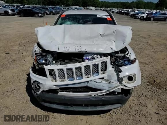 ✅ 2017 Jeep Compass Latitude • VIN: 1C4NJCEA7HD146602 • Lot: 72051135. Listed on Copart with 125,133 mi. Free auction sales archive from the USA and detailed vehicle history report at DreamBid. Image 13.