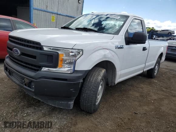 ✅ 2018 Ford F-150 XL • VIN: 1FTMF1C5XJKD81584 • Lot: 48009665. Wystawiony na Copart z przebiegiem 96 612 mil. Bezpłatny archiwum sprzedaży aukcyjnych z USA i szczegółowy raport historii pojazdu na DreamBid. Zdjęcie 1.