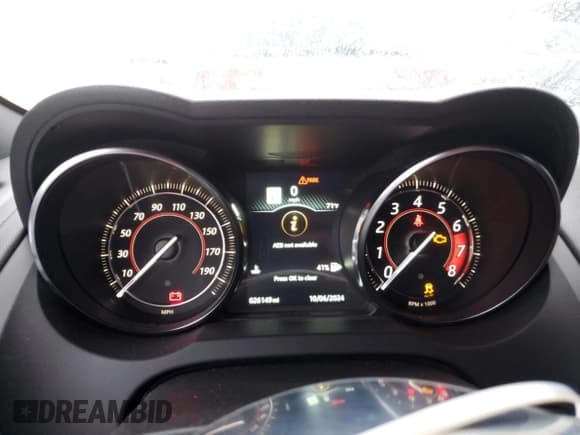 ✅ 2020 Jaguar F-Type P300 • VIN: SAJDD1GXXLCK67603 • Lot: 72801904. Wystawiony na Copart z przebiegiem 26 149 mil. Bezpłatny archiwum sprzedaży aukcyjnych z USA i szczegółowy raport historii pojazdu na DreamBid. Zdjęcie 9.