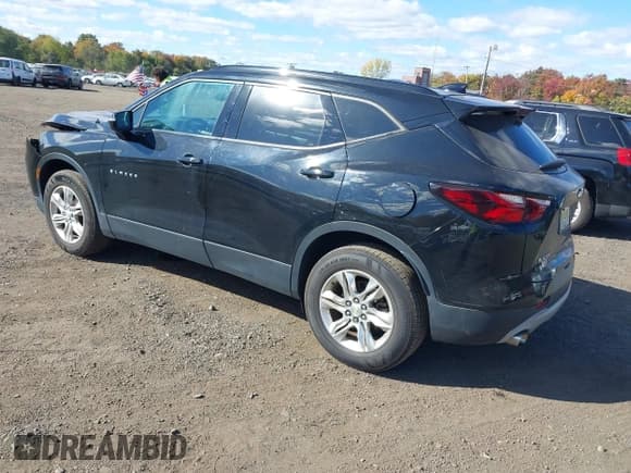 ✅ 2020 Chevrolet Blazer LT • VIN: 3GNKBBRA0LS634391 • Лот: 40618462. Опубликован ранее на IAAI с пробегом 57 950 миль. Бесплатный доступ к архиву аукционных продаж из США и подробный отчёт об истории автомобиля на DreamBid. Изображение 3.