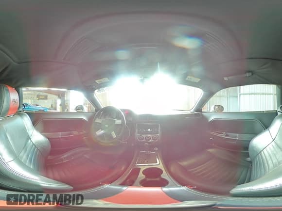 ✅ 2009 Dodge Challenger R/T • VIN: 2B3LJ54T89H617152 • Lot: 43957805. Wystawiony na Copart z przebiegiem 215 445 mil. Bezpłatny archiwum sprzedaży aukcyjnych z USA i szczegółowy raport historii pojazdu na DreamBid. Zdjęcie 13.