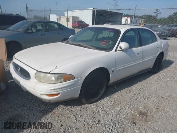 ✅ 2001 Buick LeSabre Limited • VIN: 1G4HR54K51U137832 • Lot: 42068730. Listed on IAAI with 262,640 mi. Free auction sales archive from the USA and detailed vehicle history report at DreamBid. Image 2.