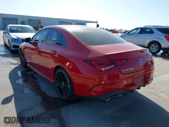 2020 Mercedes-Benz CLA 250 с VIN WDD5J4GB7LN071081, выставлен на аукционе IAAI как лот 42694622 с пробегом 58 670 миль миль и . История ставок и продаж доступна на DreamBid. Изображение 3.