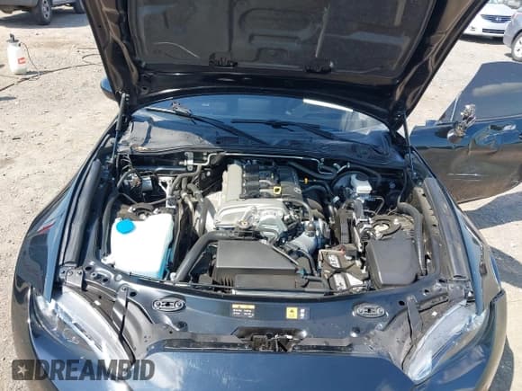 ✅ 2016 Mazda MX-5 Miata Club • VIN: JM1NDAC78G0107526 • Lot: 43130799. Wystawiony na IAAI z przebiegiem 74 966 mil. Bezpłatny archiwum sprzedaży aukcyjnych z USA i szczegółowy raport historii pojazdu na DreamBid. Zdjęcie 10.