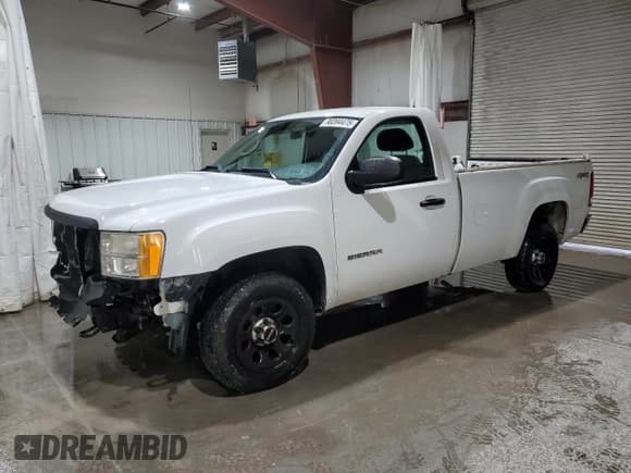 ✅ 2011 GMC Sierra 1500 Work Truck • VIN: 1GTN2TEAXBZ230033 • Лот: 90394475. Опубликован ранее на Copart с пробегом 106 419 миль. Бесплатный доступ к архиву аукционных продаж из США и подробный отчёт об истории автомобиля на DreamBid. Изображение 1.