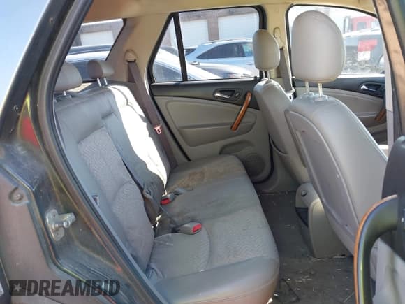 ✅ 2007 Saturn VUE V6 • VIN: 5GZCZ53457S865199 • Lot: 41442252. Wystawiony na IAAI z przebiegiem 213 305 mil. Bezpłatny archiwum sprzedaży aukcyjnych z USA i szczegółowy raport historii pojazdu na DreamBid. Zdjęcie 8.