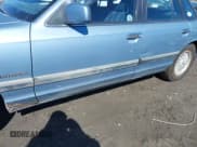 ✅ 1992 Ford Crown Victoria LX • VIN: 2FACP74W0NX123893 • Lot: 41830042. Wystawiony na IAAI z przebiegiem 99 047 mil. Bezpłatny archiwum sprzedaży aukcyjnych z USA i szczegółowy raport historii pojazdu na DreamBid. Zdjęcie 6.