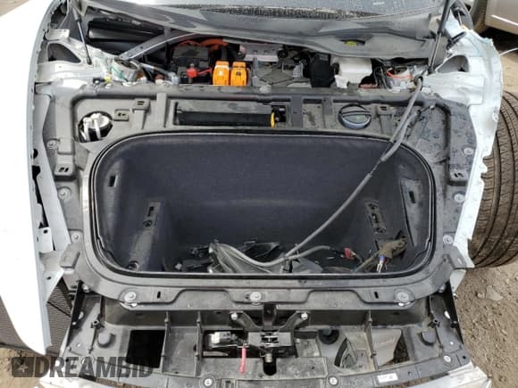 ✅ 2020 Porsche Taycan 4S • VIN: WP0AB2Y11LSA50893 • Lot: 53266822. Listed on Copart with 8,223 mi. Free auction sales archive from the USA and detailed vehicle history report at DreamBid. Image 7.