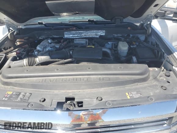 ✅ 2017 Chevrolet Silverado 2500HD LT • VIN: 1GC1KVEY2HF148105 • Lot: 66988465. Wystawiony na Copart z przebiegiem 142 747 mil. Bezpłatny archiwum sprzedaży aukcyjnych z USA i szczegółowy raport historii pojazdu na DreamBid. Zdjęcie 11.