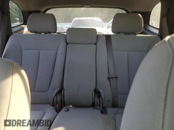 ✅ 2010 Hyundai Santa Fe GLS • VIN: 5NMSG3AB9AH336429 • Lot: 75943444. Listed on Copart with 246,060 mi. Free auction sales archive from the USA and detailed vehicle history report at DreamBid. Image 10.