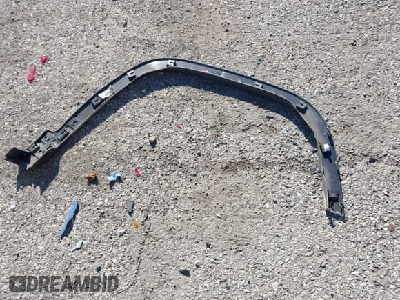 ✅ 2019 Jeep Cherokee Limited • VIN: 1C4PJMDXXKD185700 • Lot: 43545826. Wystawiony na IAAI z przebiegiem 155 234 mil. Bezpłatny archiwum sprzedaży aukcyjnych z USA i szczegółowy raport historii pojazdu na DreamBid. Zdjęcie 12.