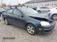 ✅ 2009 Volkswagen Jetta S • VIN: 3VWHZ71K19M072219 • Lot: 43748830. Wystawiony na IAAI z przebiegiem 147 367 mil. Bezpłatny archiwum sprzedaży aukcyjnych z USA i szczegółowy raport historii pojazdu na DreamBid. Zdjęcie 1.