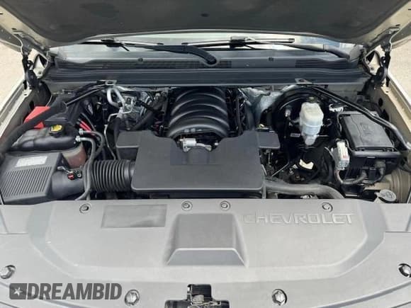 ✅ 2016 Chevrolet Suburban LT • VIN: 1GNSKHKCXGR351701 • Lot: 73681194. Wystawiony na Copart z przebiegiem 122 919 mil. Bezpłatny archiwum sprzedaży aukcyjnych z USA i szczegółowy raport historii pojazdu na DreamBid. Zdjęcie 14.