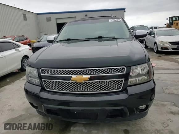 ✅ 2014 Chevrolet Tahoe LTZ • VIN: 1GNSCCE08ER139958 • Лот: 53551215. Опубликован ранее на Copart с пробегом 140 218 миль. Бесплатный доступ к архиву аукционных продаж из США и подробный отчёт об истории автомобиля на DreamBid. Изображение 15.