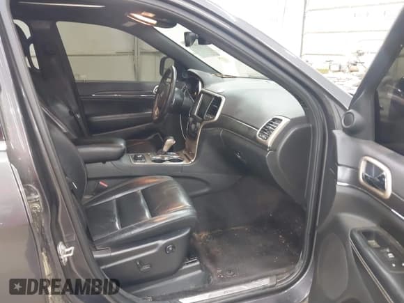 ✅ 2017 Jeep Grand Cherokee Limited • VIN: 1C4RJFBGXHC844428 • Lot: 43399729. Listed on IAAI with 123,353 mi. Free auction sales archive from the USA and detailed vehicle history report at DreamBid. Image 5.