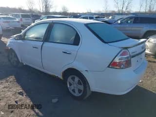 ✅ 2009 Chevrolet Aveo 2LT • VIN: KL1TG56E69B316889 • Lot: 41851903. Wystawiony na IAAI z przebiegiem 142 812 mil. Bezpłatny archiwum sprzedaży aukcyjnych z USA i szczegółowy raport historii pojazdu na DreamBid. Zdjęcie 3.