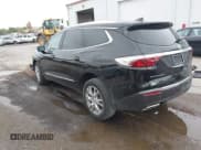 ✅ 2023 Buick Enclave Premium • VIN: 5GAERCKWXPJ255873 • Lot: 43461124. Wystawiony na IAAI z przebiegiem 31 002 mil. Bezpłatny archiwum sprzedaży aukcyjnych z USA i szczegółowy raport historii pojazdu na DreamBid. Zdjęcie 3.