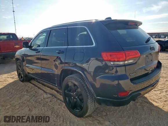 ✅ 2015 Jeep Grand Cherokee Laredo • VIN: 1C4RJEAG2FC721621 • Lot: 85723205. Listed on Copart with 159,755 mi. Free auction sales archive from the USA and detailed vehicle history report at DreamBid. Image 2.