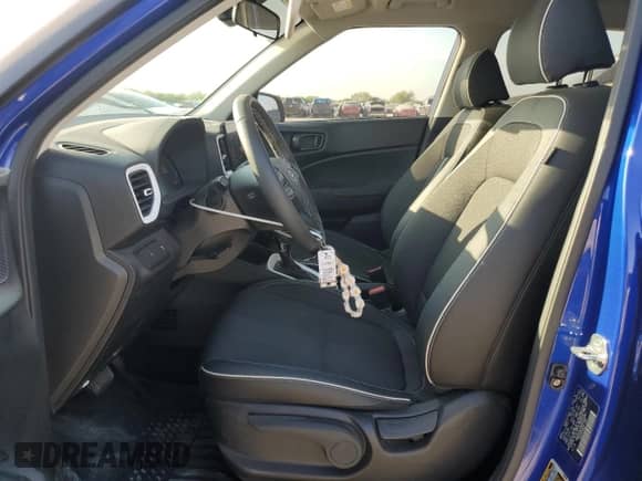 2024 Hyundai Venue SEL с VIN KMHRC8A35RU325394, выставлен на аукционе Copart как лот 71941794 с пробегом 2 193 миль миль и Списание • Salvage title. История ставок и продаж доступна на DreamBid. Изображение 7.