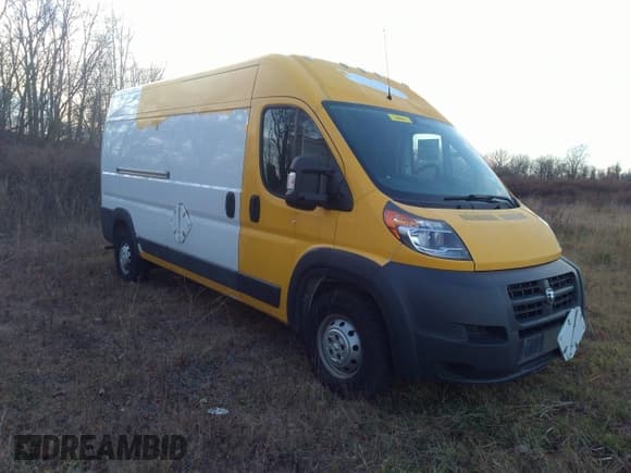 ✅ 2014 Ram ProMaster Cargo • VIN: 3C6TRVDG4EE115939 • Lot: 40755997. Wystawiony na IAAI z przebiegiem 171 258 mil. Bezpłatny archiwum sprzedaży aukcyjnych z USA i szczegółowy raport historii pojazdu na DreamBid. Zdjęcie 1.