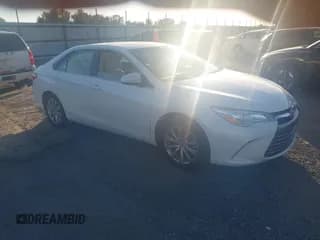 ✅ 2015 Toyota Camry SE • VIN: 4T1BF1FK5FU899425 • Лот: 43634743. Опубликован ранее на IAAI с пробегом 145 855 миль. Бесплатный доступ к архиву аукционных продаж из США и подробный отчёт об истории автомобиля на DreamBid. Изображение 1.