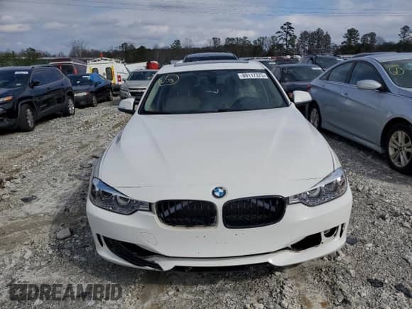 2014 BMW 3 Series 328d xDrive с VIN WBA3D5C57EKX98348, выставлен на аукционе Copart как лот 89117375 с пробегом 116 344 миль миль и Списание • Salvage title. История ставок и продаж доступна на DreamBid. Изображение 5.
